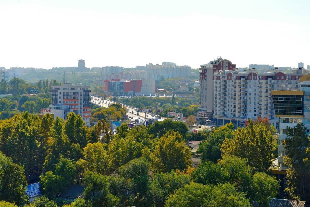 Уютная Квартира В Самом Центре. Chişinău Eksteriør billede